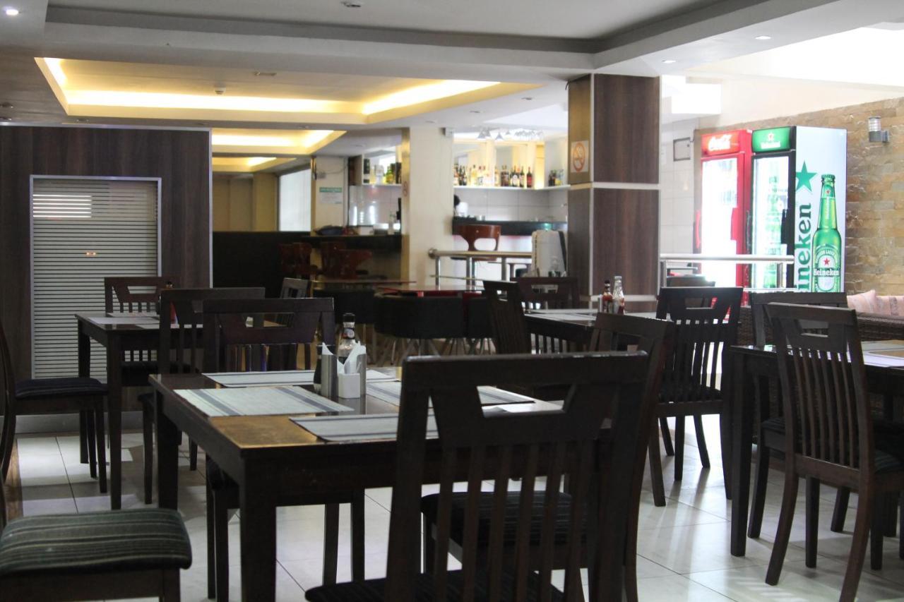 Airport Landing Hotel Nairobi Exterior photo