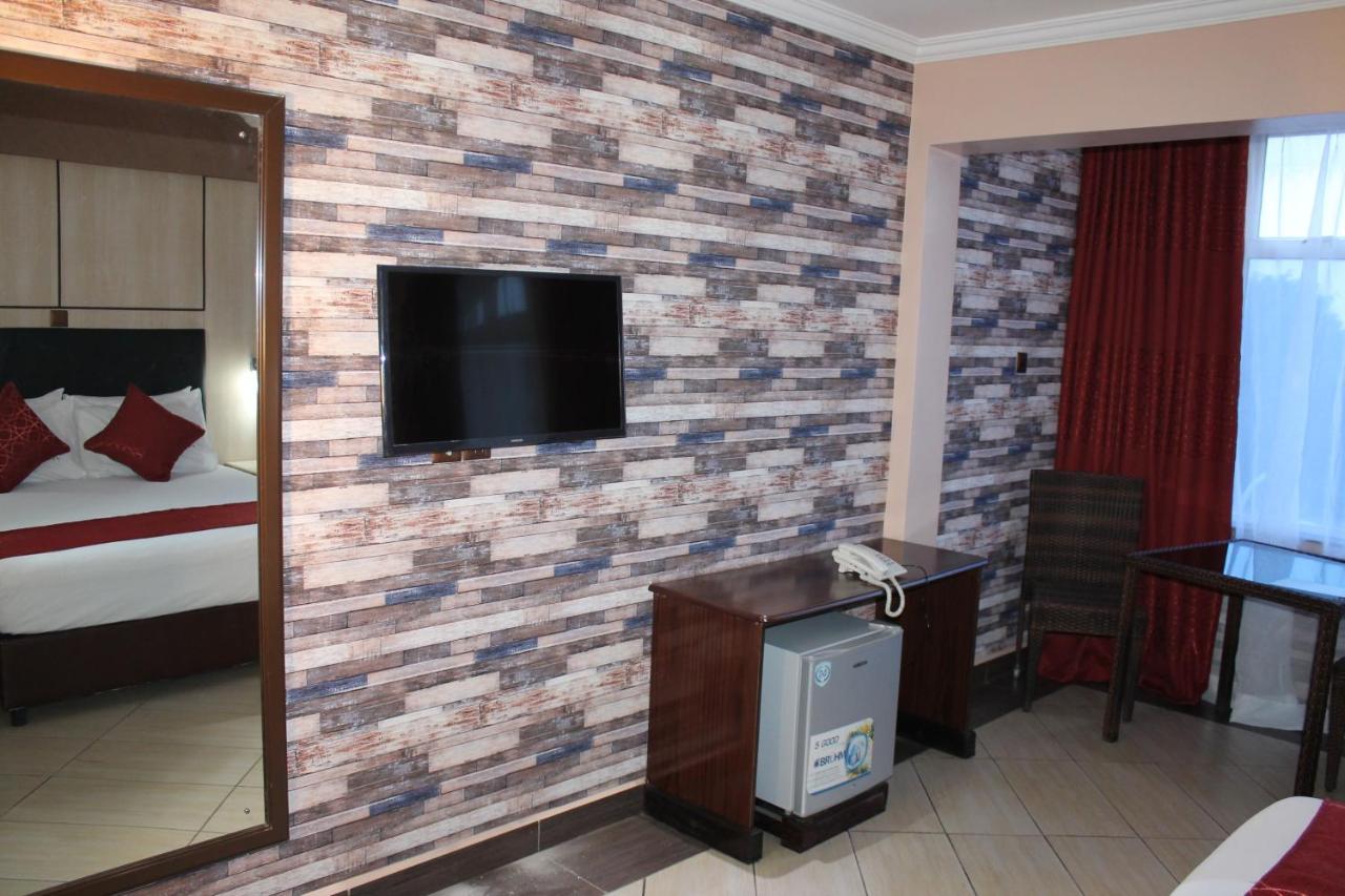 Airport Landing Hotel Nairobi Exterior photo