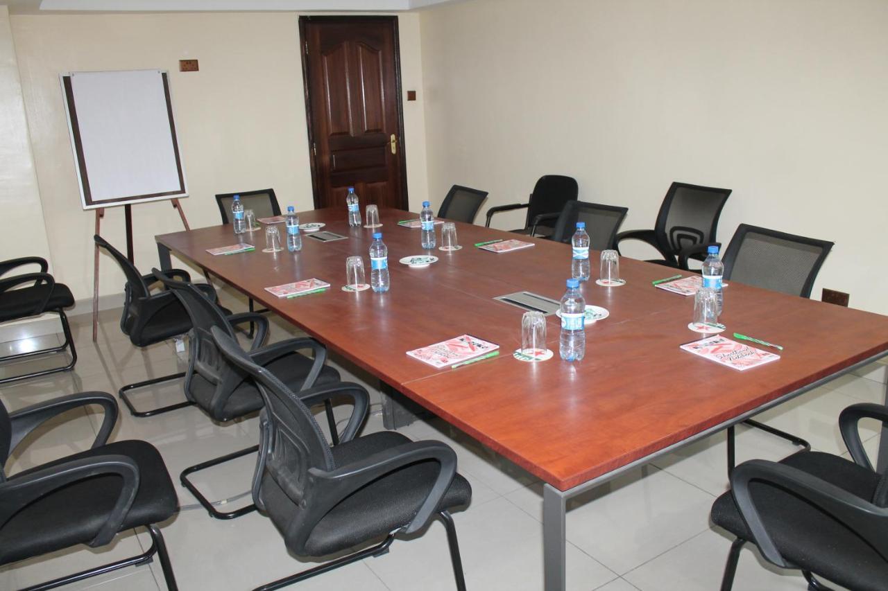 Airport Landing Hotel Nairobi Exterior photo